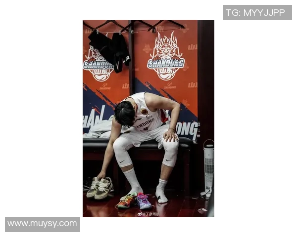 周鹏：从篮球场上的拼搏者到人生舞台上的奋斗者的精彩旅程